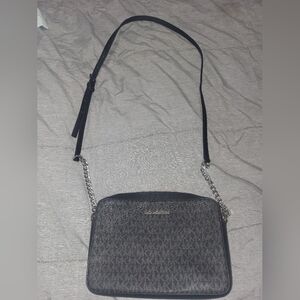 Michael Kors Jet Set Crossbody